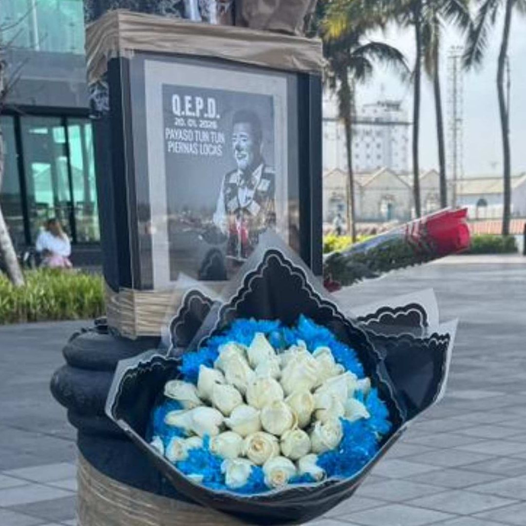 Realizan homenaje en memoria del payaso Tun Tun Piernas Locas en el malecón de Veracruz.