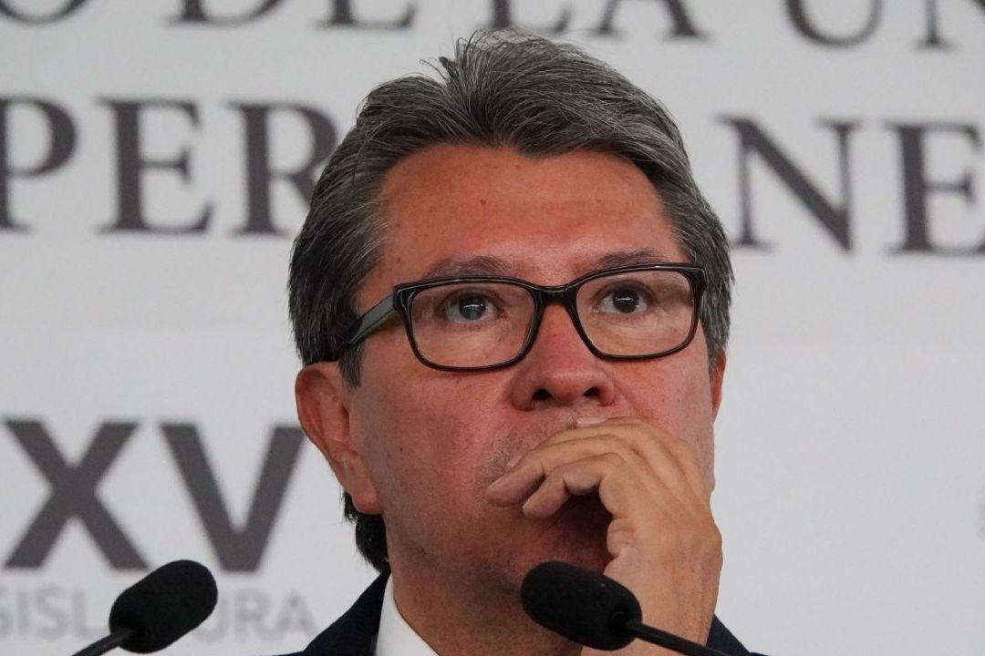 ¿Por qué Monreal le Habló a Ebrard sobre la Humildad?