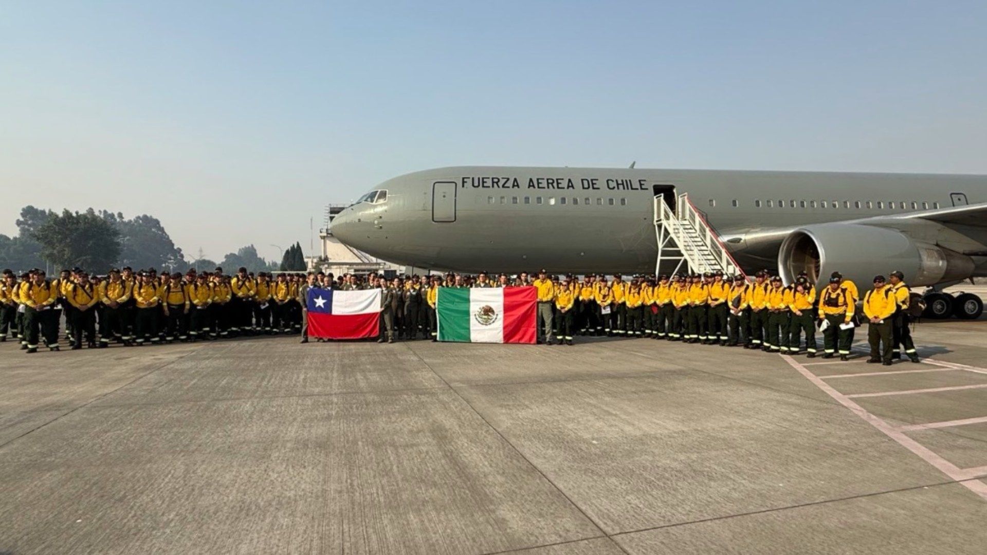 Boric Agradece Ayuda a México: Decreta Dos Días de Duelo por 21 Muertos en Incendios en Chile