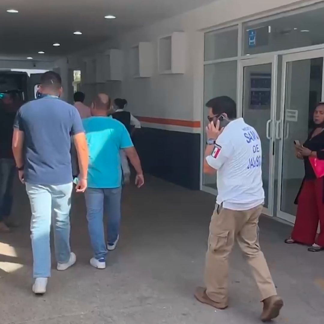 Explosión deja a una pareja herida en Puerto Vallarta