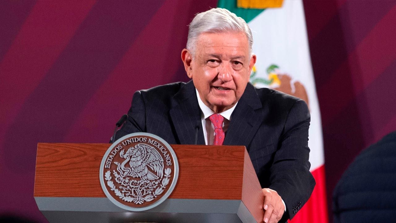 AMLO dice que tren México Querétaro es una necesidad y proyecto estratégico