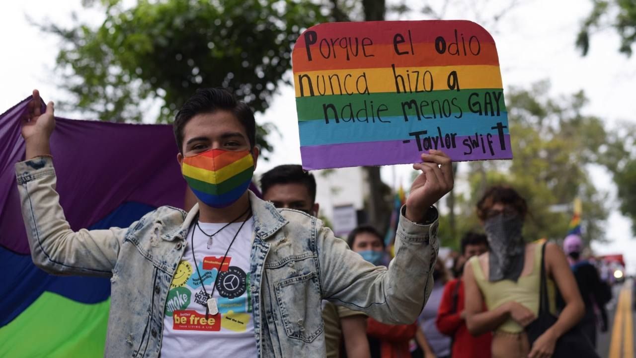 El Día del Orgullo LGBT se celebra en México el 28 de junio del 2023