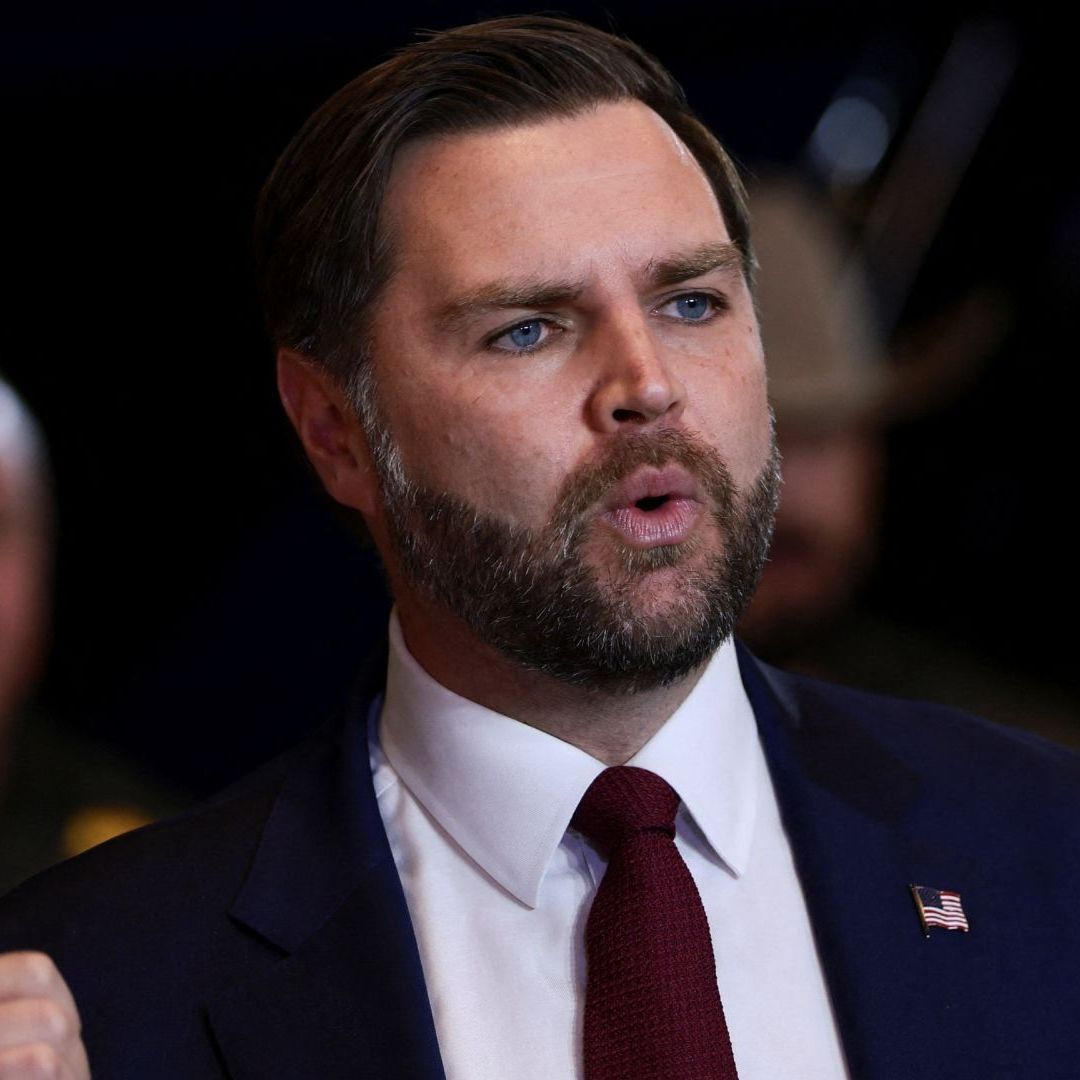 Vance planteó que la aplicación de las leyes migratorias requiere colaboración.