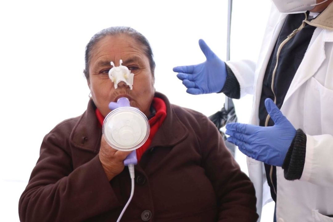 Autoridades Realizan Pruebas de Espiromeretria a Poblanos