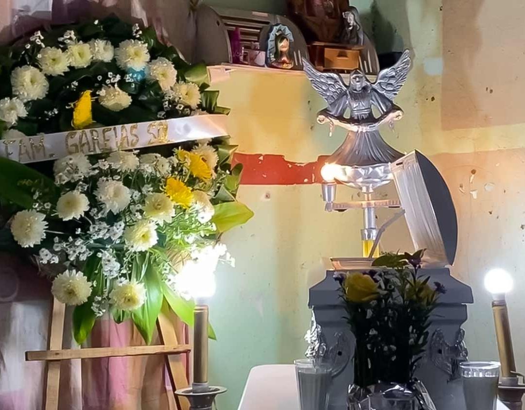 Piden Esclarecer Muerte de Bebé Tras Presunta Caída de los Brazos de Enfermera
