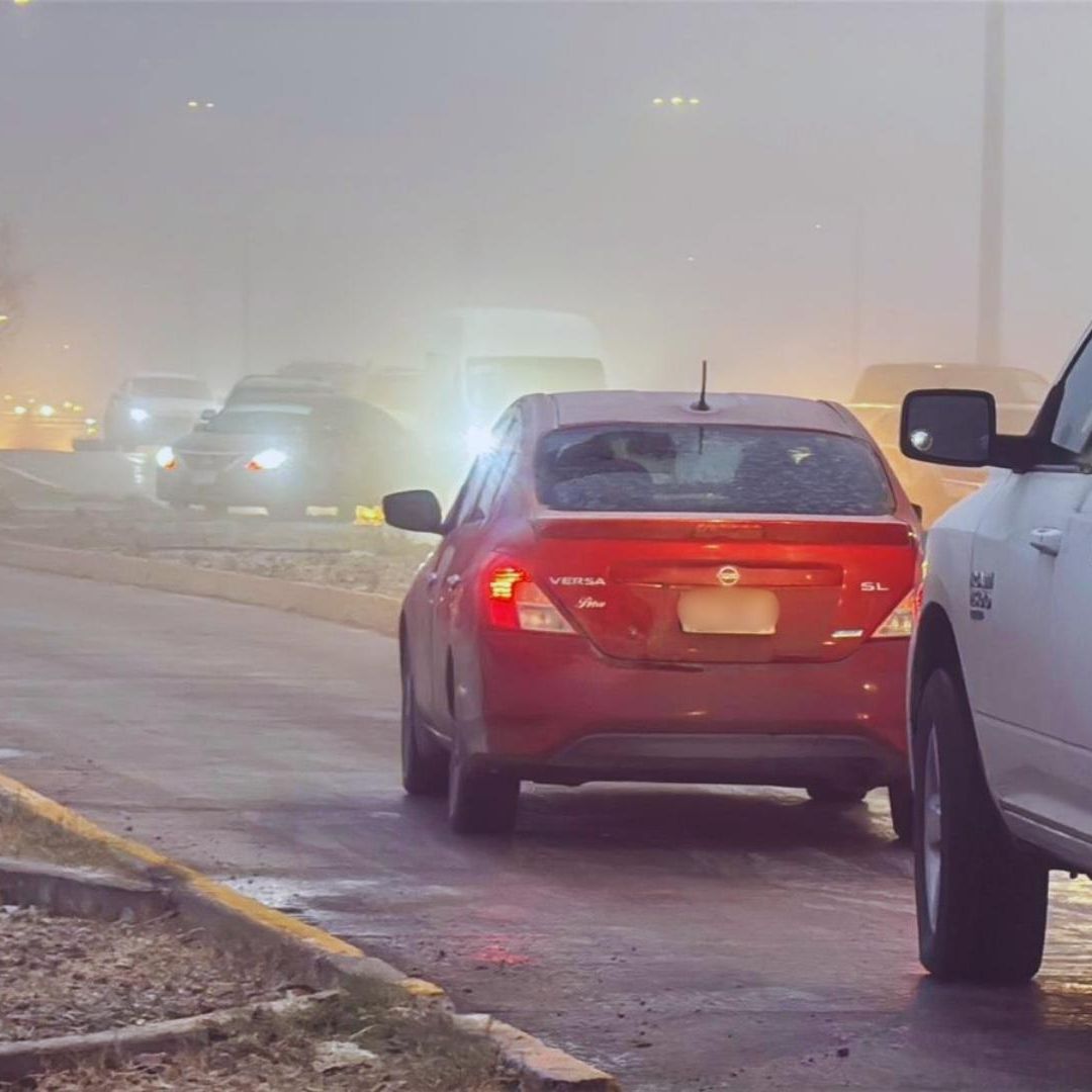 Cierran vialidades por cristalización del pavimento en Ciudad Juárez
