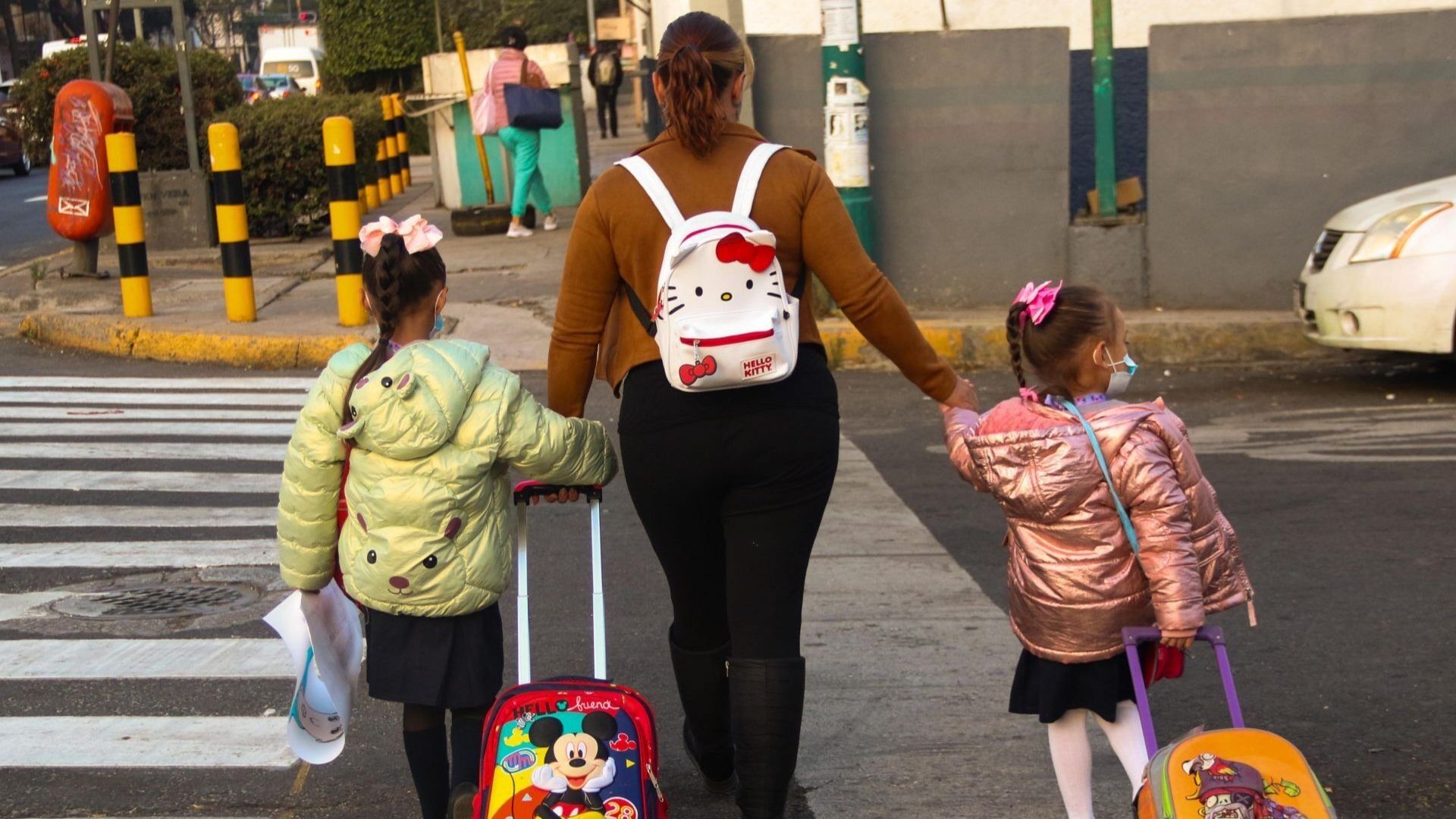 SEP ha dado a conocer la suspensión de clases este lunes por