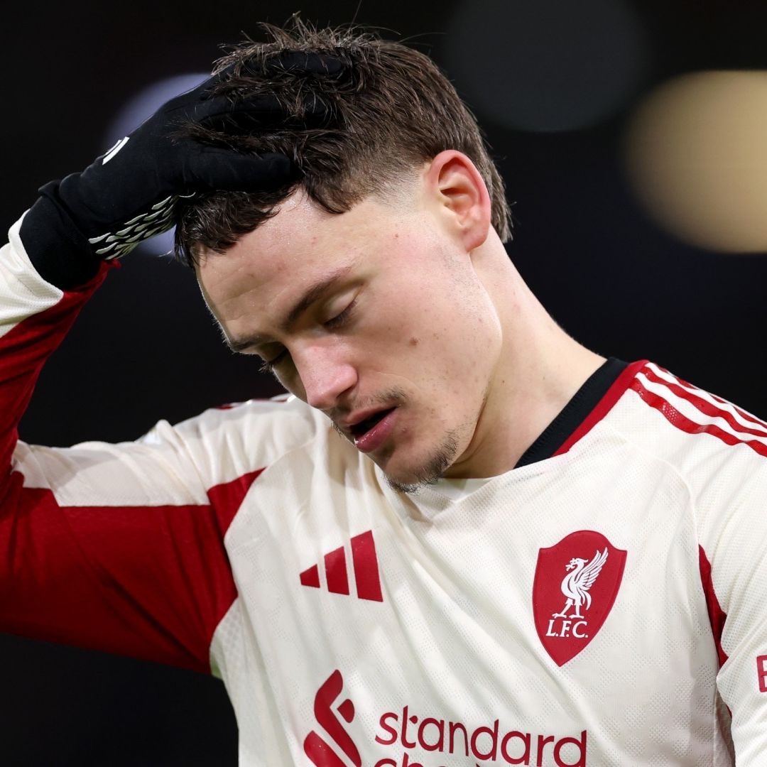 Liverpool Vuelve a Caer y se Aleja de la Pelea por el Título en la Premier League