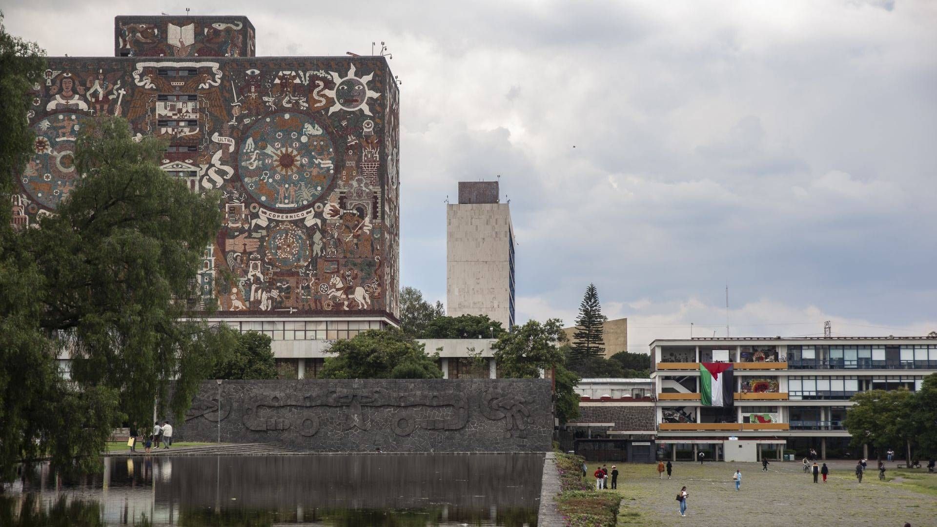 Conoce las 10 Carreras Más Demandadas de la UNAM 2026 y Cuántos Entran