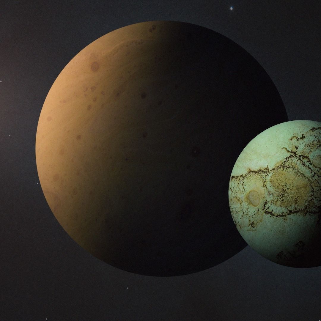 Descubren exoplaneta con luna masiva casi la mitad de grande que Júpiter