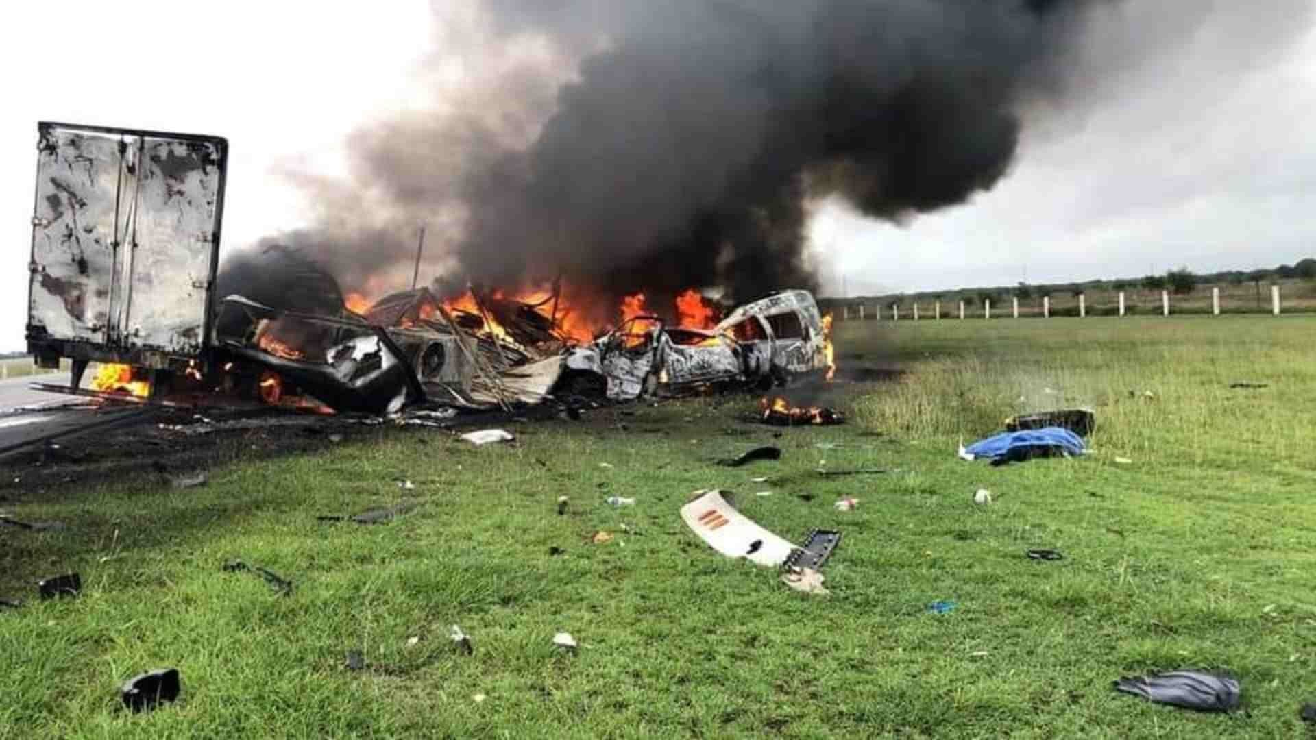 Piden Apoyo para Trasladar Restos de Joven Muerta en Accidente en Tamaulipas