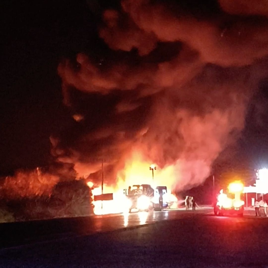 Incendio de pipa con combustible