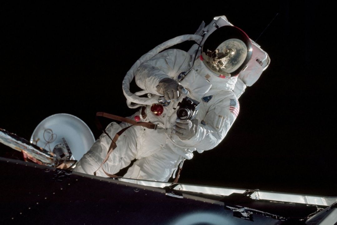 Los vuelos espaciales largos producen cambios fisiológicos en los cerebros de los astronautas, reveló un estudio hecho por la NASA