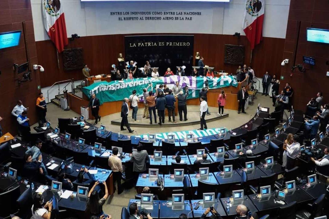 Tribunal ordena al Senado periodo extraordinario por comisionado del INAI