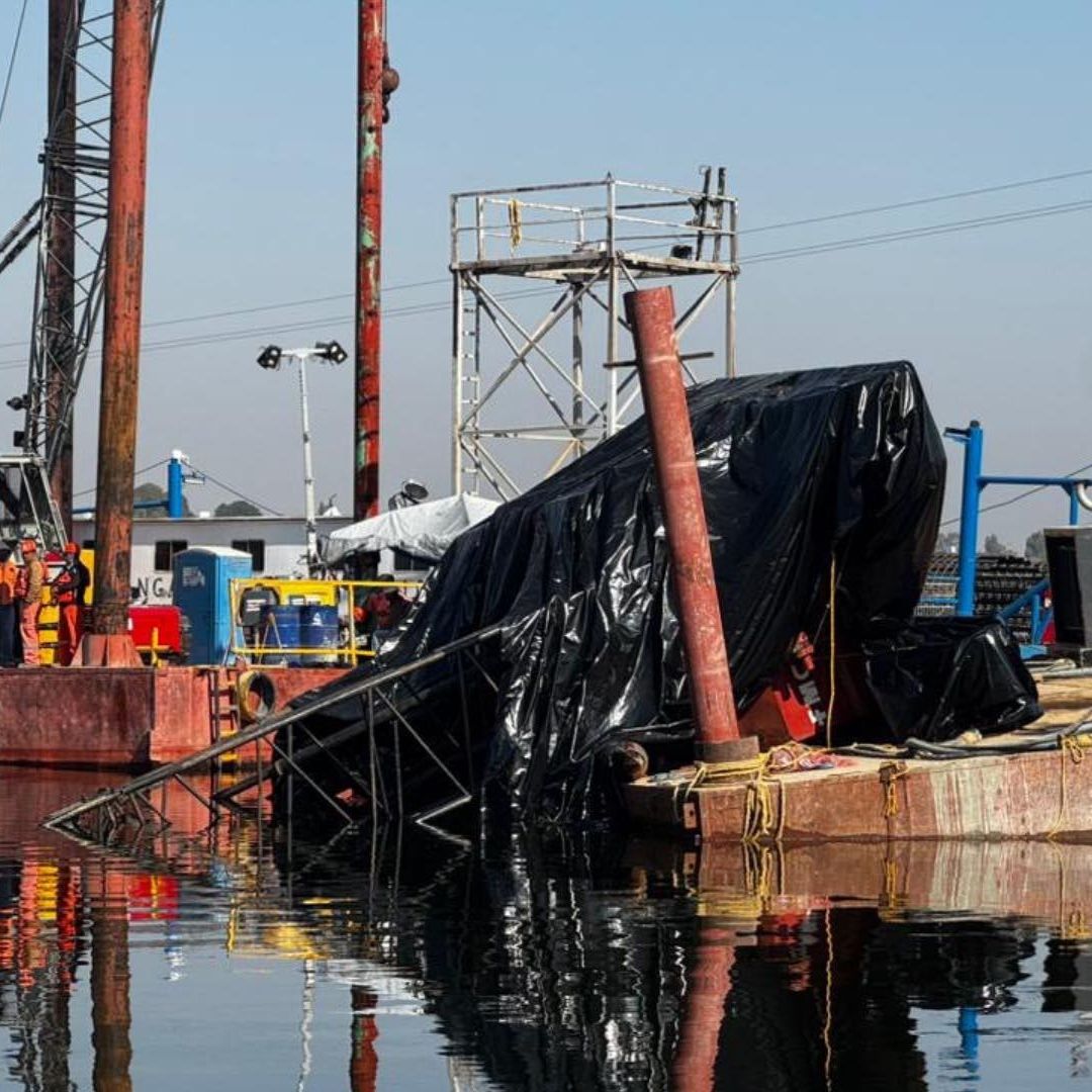 Accidente Grúa Obra Construcción Puente Vehicular La Panga Puebla