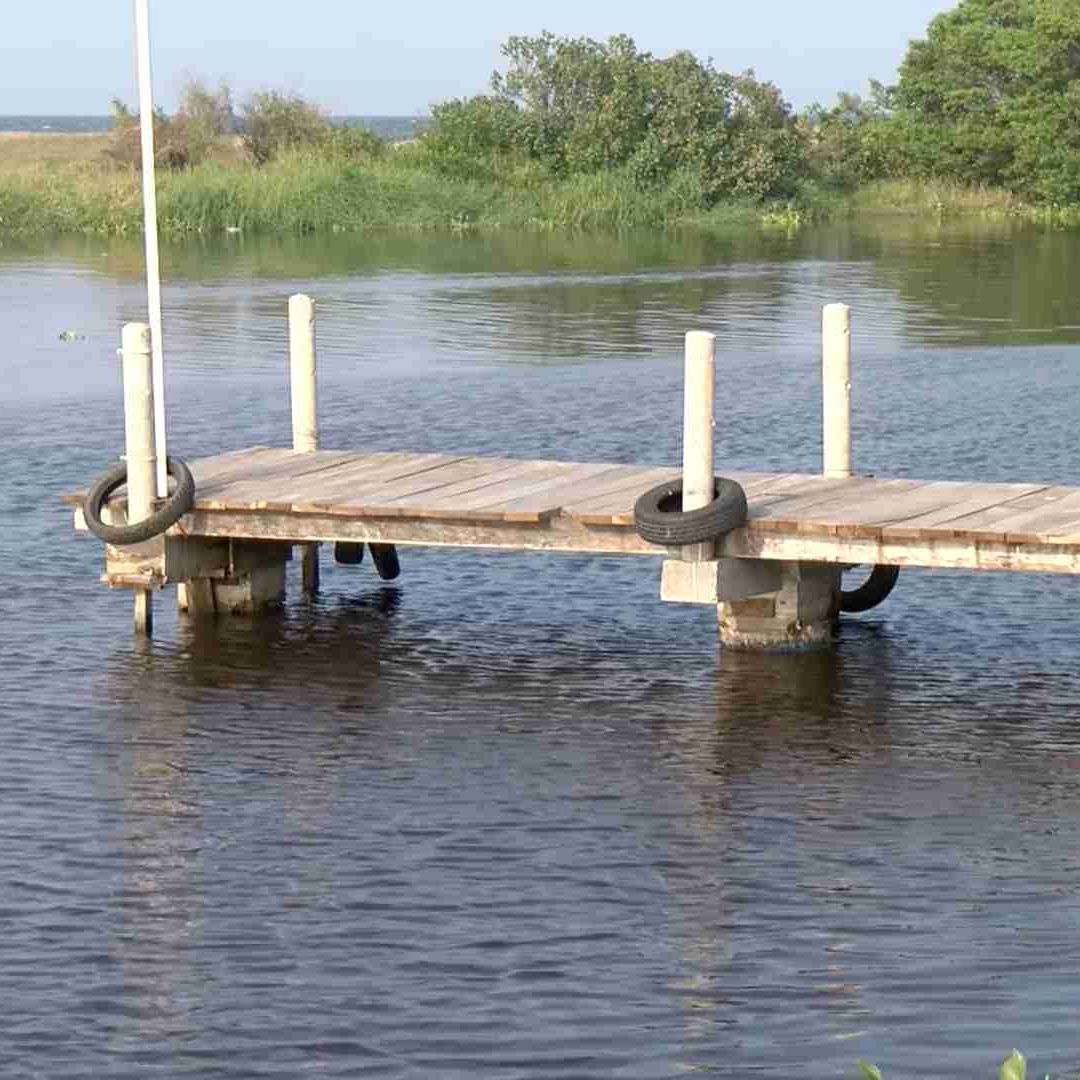 Contaminadas las aguas de la Laguna Cabana