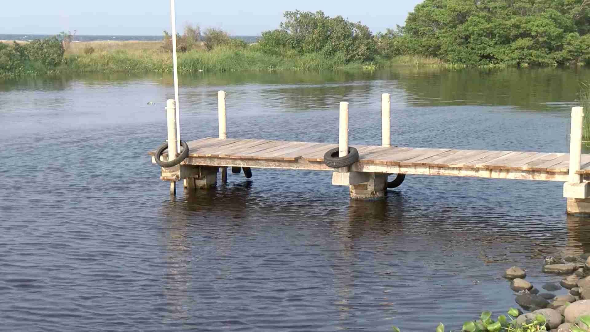 Contaminadas las aguas de la Laguna Cabana