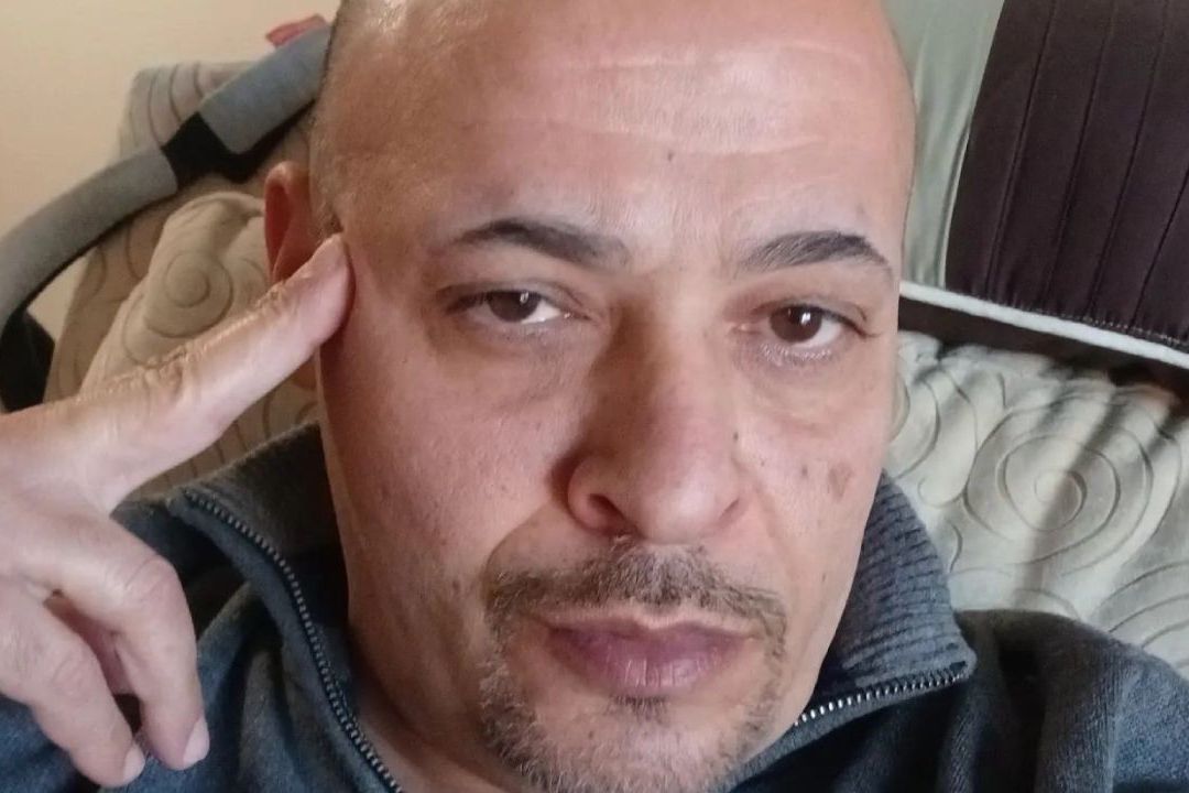 Mike Batayeh, Actor de Breaking Bad, Muere de un Paro Mientras Dormía