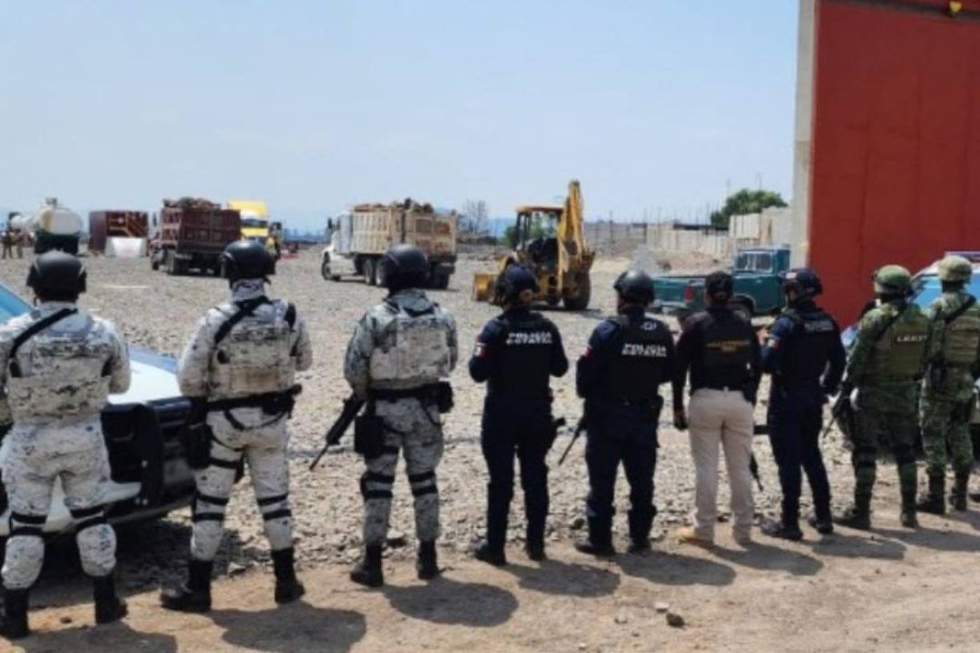 En aseguramiento de centro de distribución de huachicol en Hidalgo hallaron droga