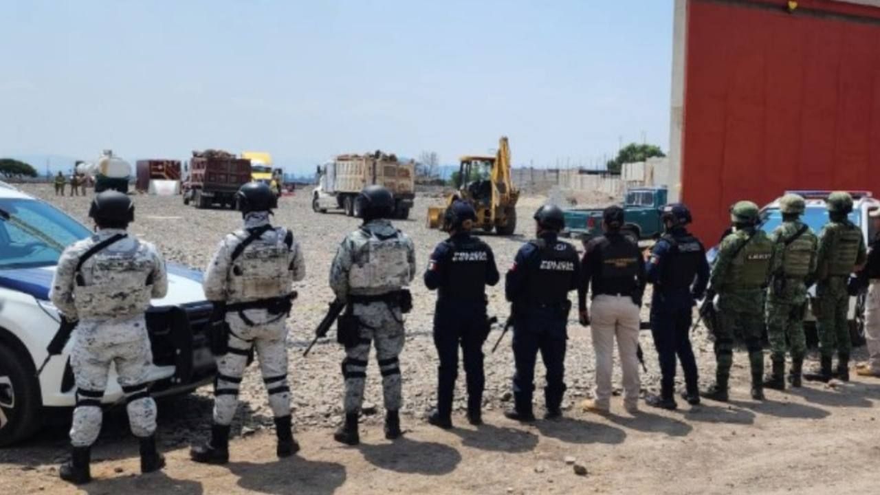 En aseguramiento de centro de distribución de huachicol en Hidalgo hallaron droga
