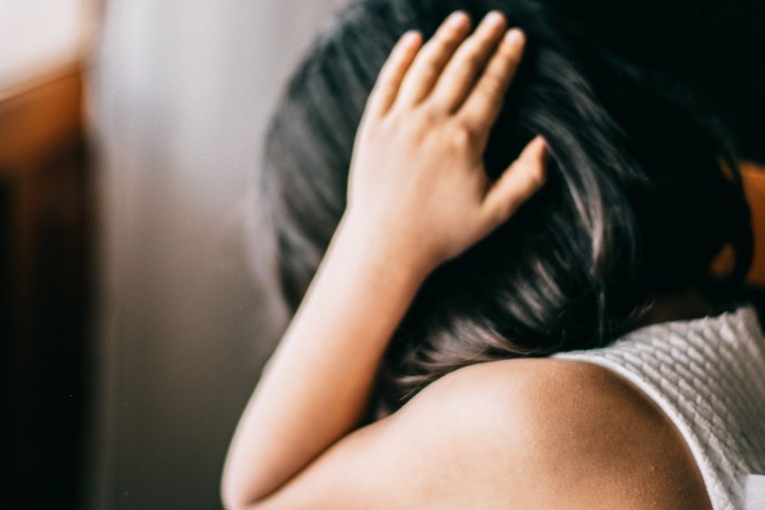 Los especialistas indican que asaltar a un menor acompañado de sus padres es una situación potencialmente peligrosa,