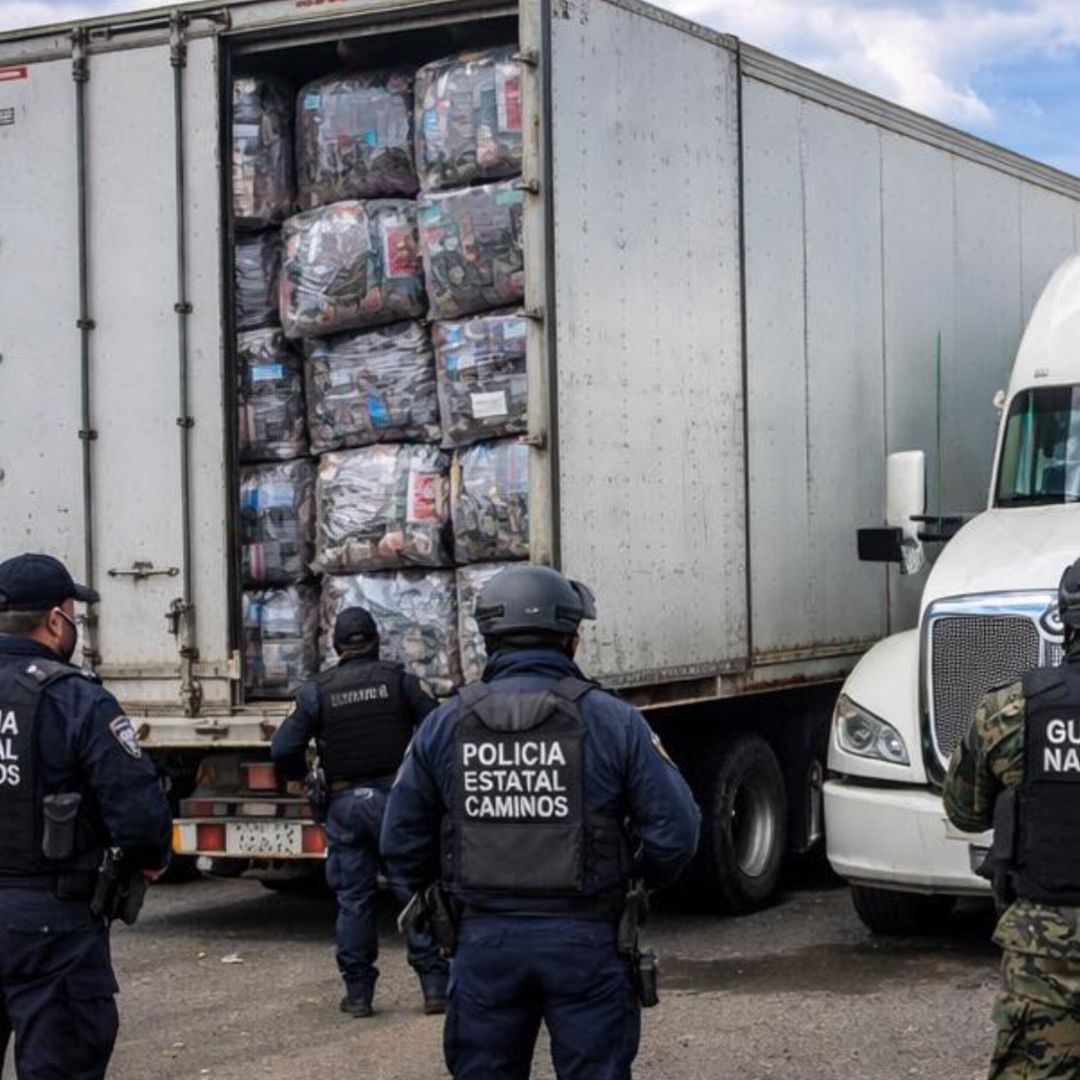 Aseguran 20 Toneladas de Ropa de Origen Asiático en Guanajuato; Lo Incautado Suma Más de 5 MDP. Foto: N+