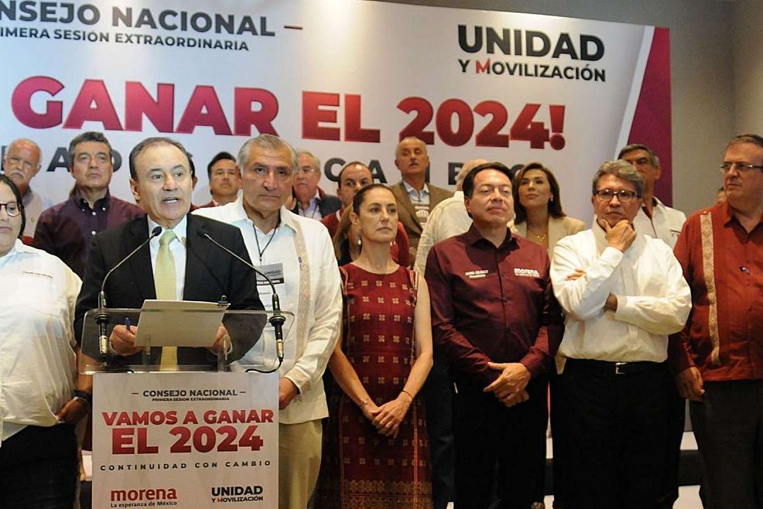 AMLO celebra unidad en Morena para definir reglas para candidatura presidencial