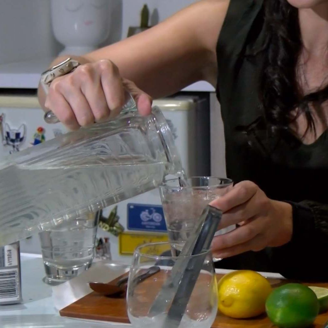 Experta en nutrición comparte bebida que ayuda a mitigar las altas temperaturas. Foto: N+