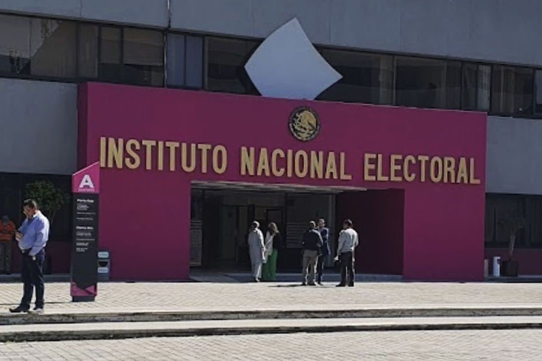 Hay condiciones inmejorables para un nuevo INE: AMLO