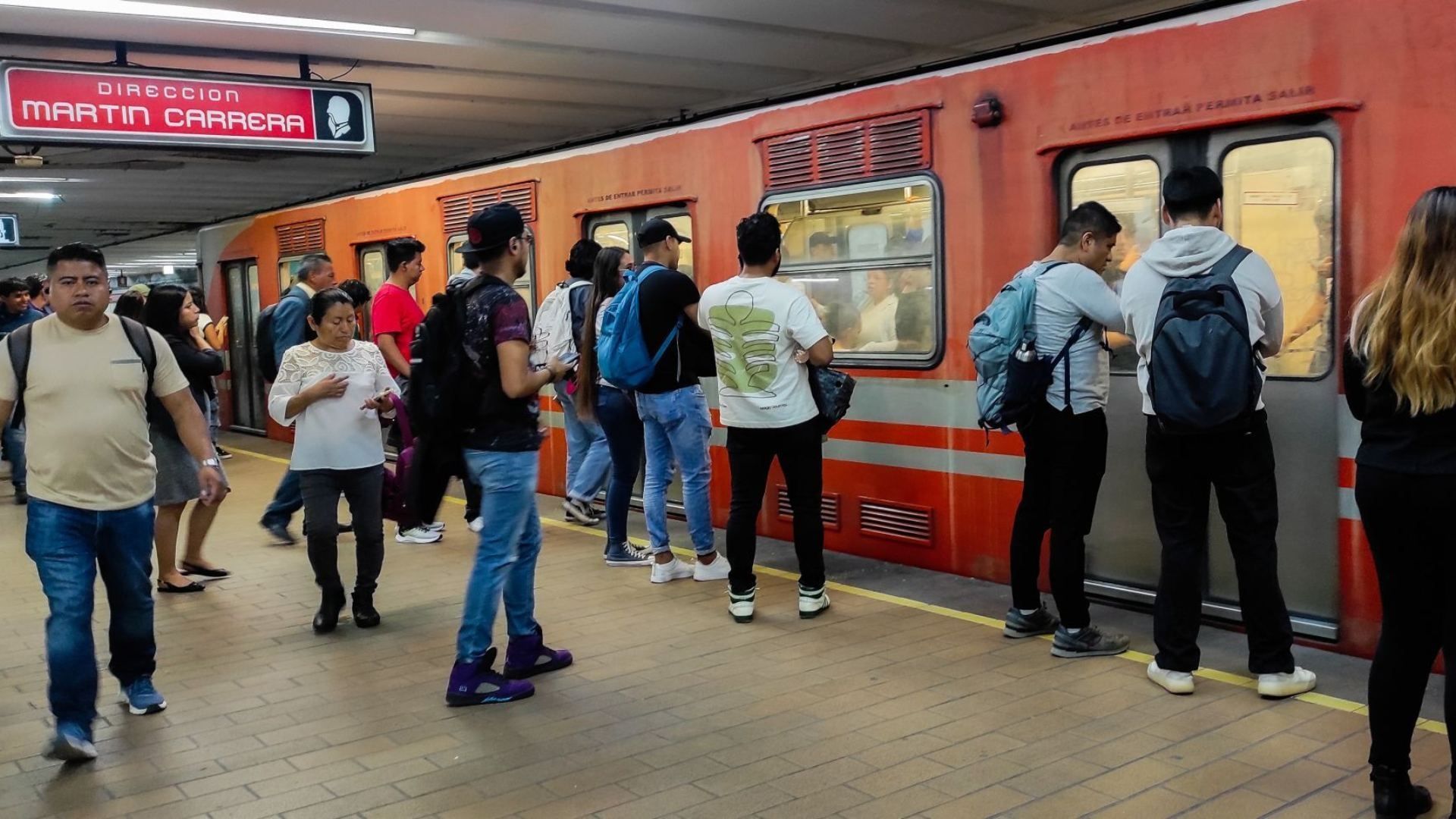 Más de 250 Millones de Pasajeros Viajaron en Transporte Público en Noviembre de 2025 en México