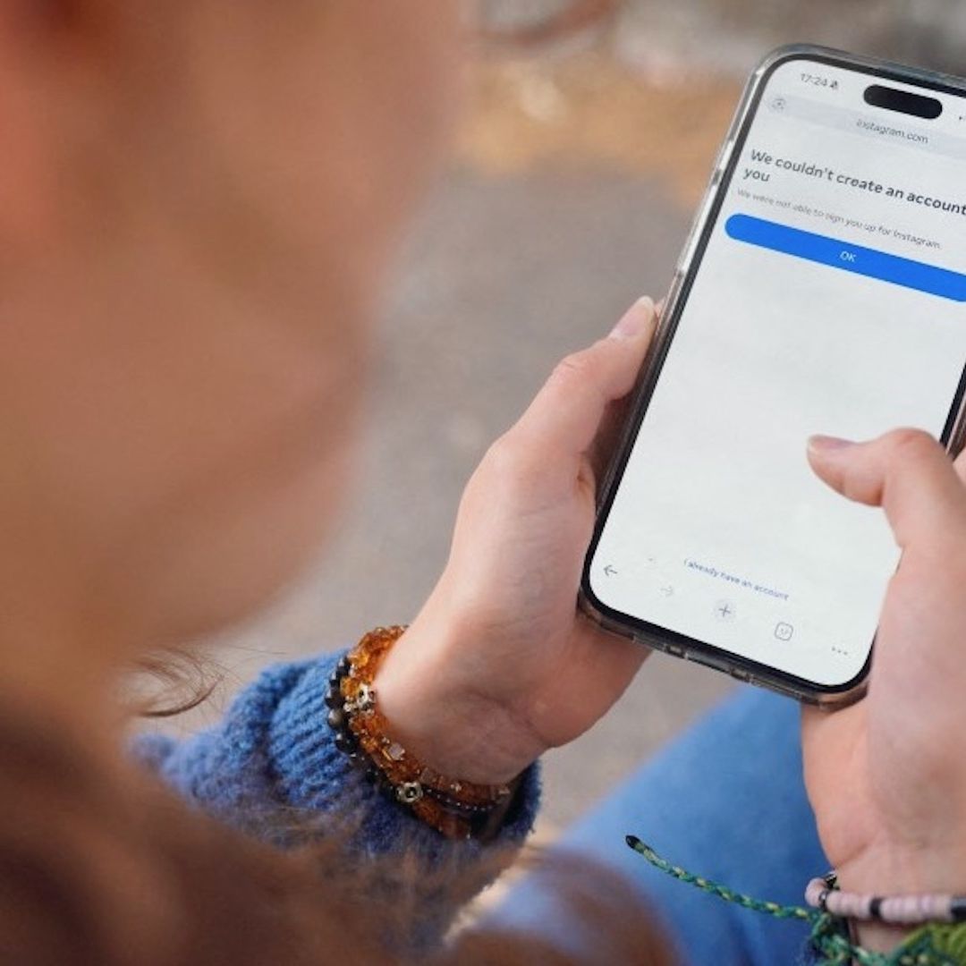 Cierran millones de cuentas por prohibición de redes sociales en Australia a adolescentes