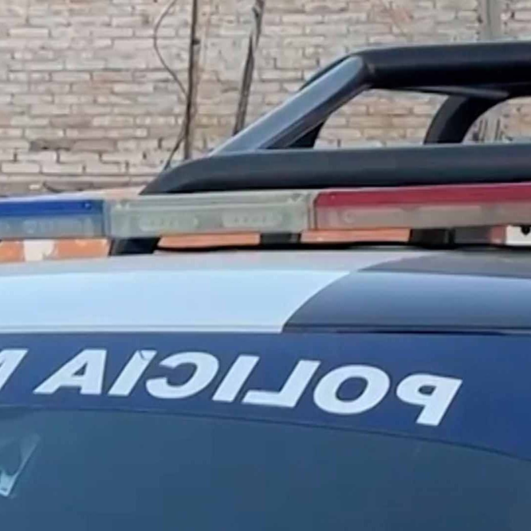Atacan a Hombre con Arma Blanca al Evitar un Robo en Joyas del Desierto en Torreón