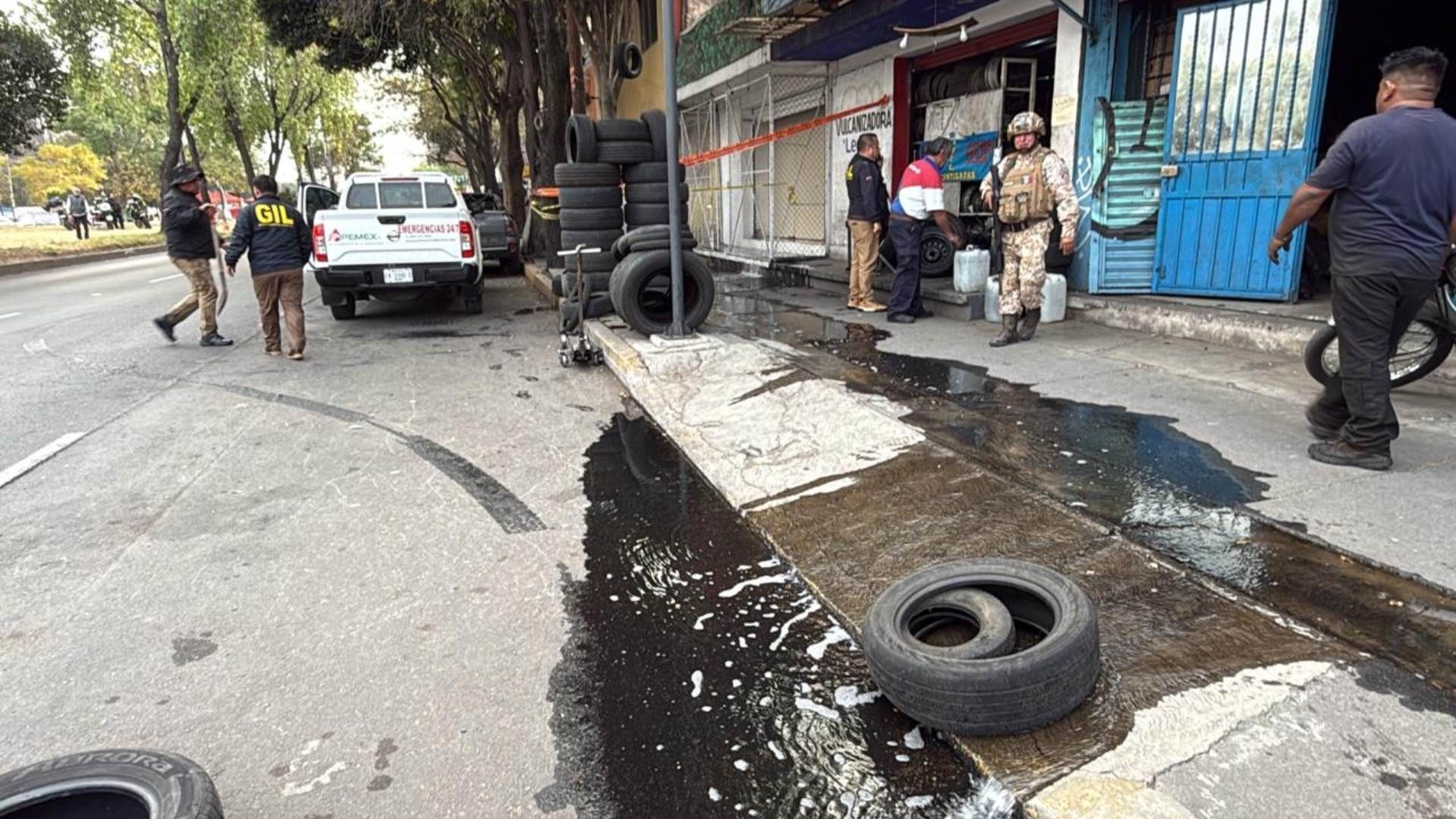 Como Ríos: Fuga de Toma Clandestina Provoca Alerta en Calles de Azcapotzalco