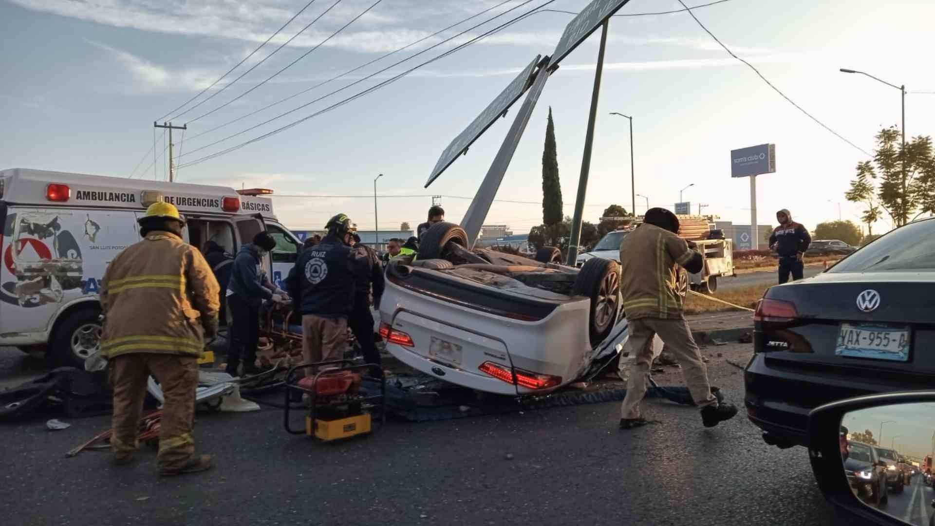 Accidente en Carretera 57 Deja Dos Muertos