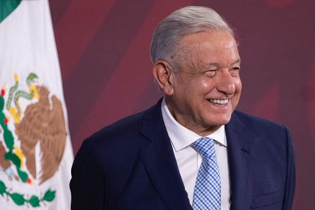 El presidente Andrés Manuel López Obrador presenta su mañanera desde Palacio Nacional