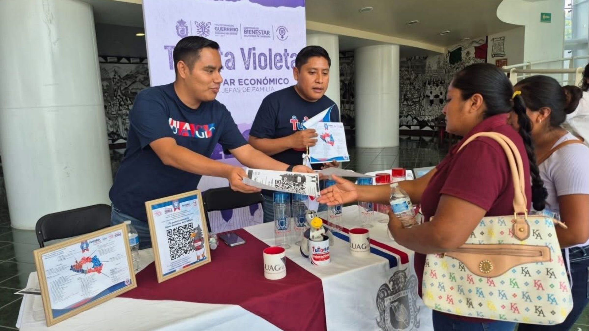 Apoyo para mujeres de 18 a 64 años vuelve en 2026 requisitos para pedir Tarjeta Violeta Bienestar de 15,600 pesos