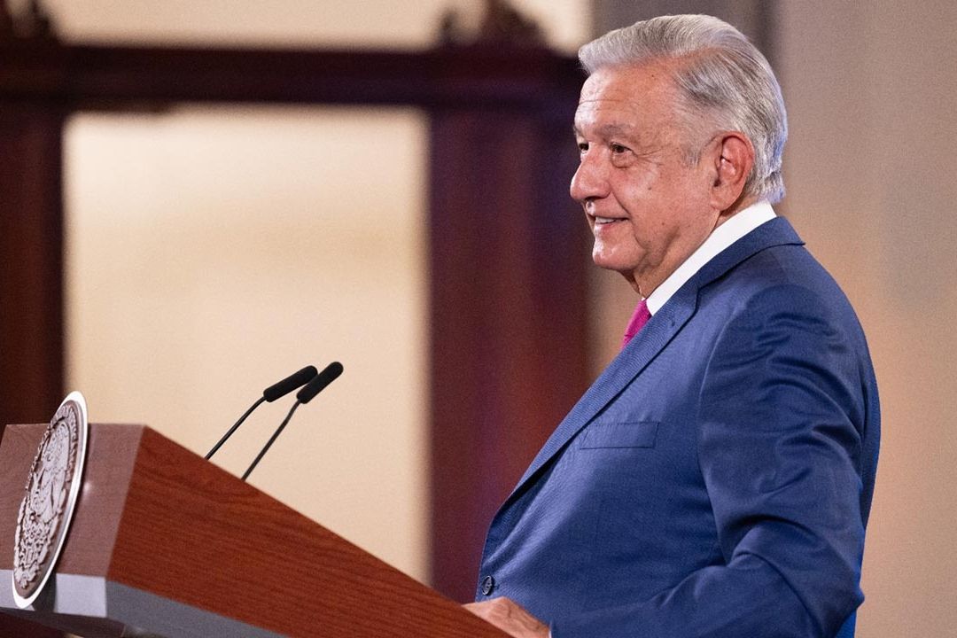 El presidente Andrés Manuel López Obrador presenta su mañanera desde Palacio Nacional