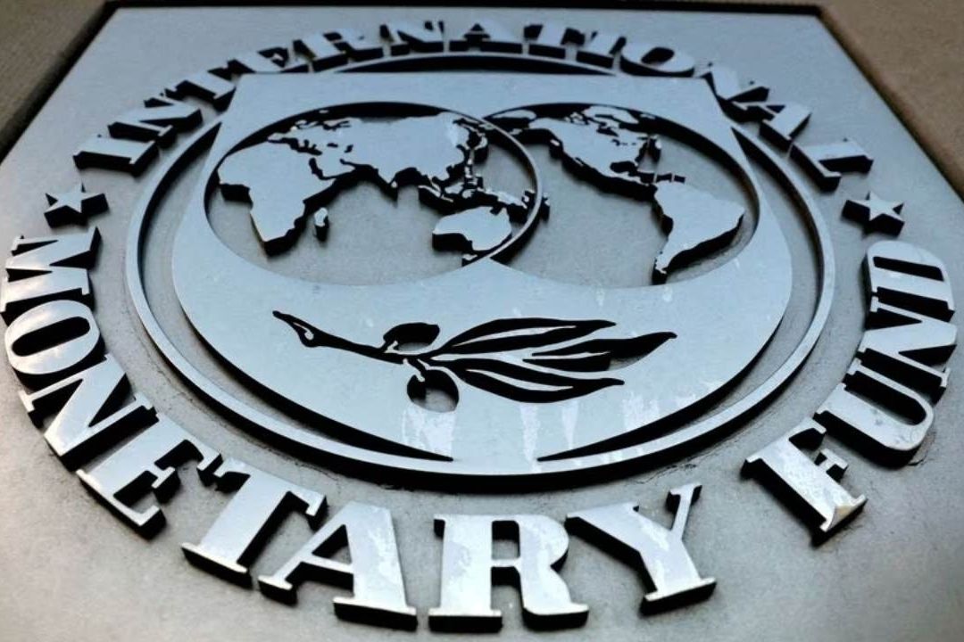 Logotipo del Fondo Monetario Internacional (FMI) en Washington, Estados Unidos. Foto: Reuters | Archivo