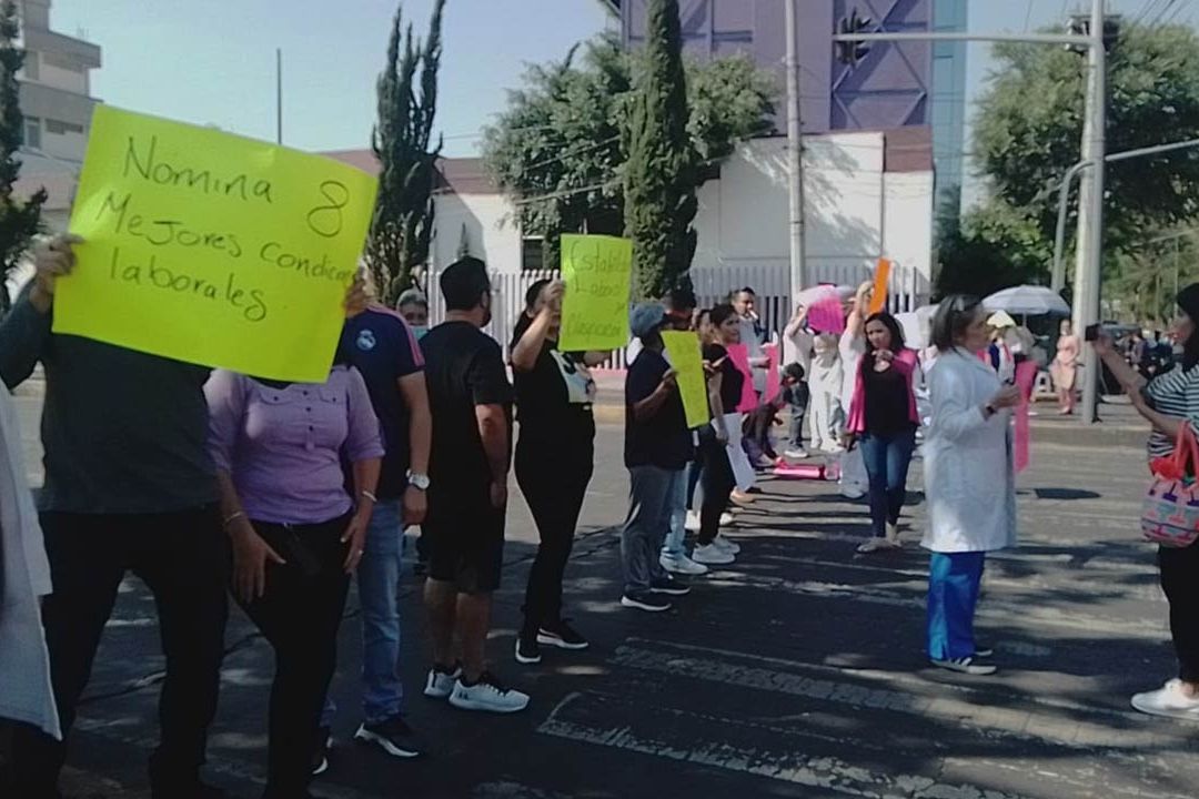 Médicos paralizan la CDMX en demanda de derechos laborables