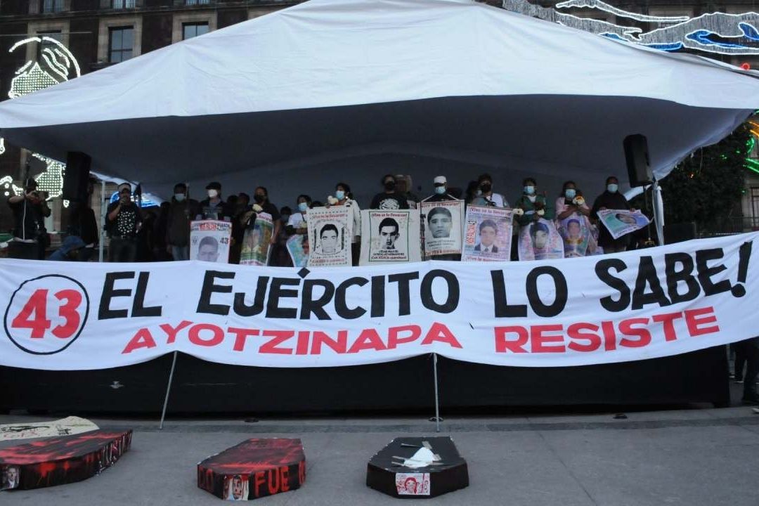 Caso Ayotzinapa: 8 Militares Detenidos Guardan Silencio Ante Juez