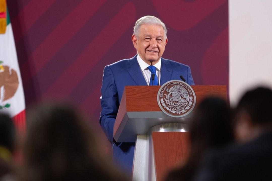 AMLO se lanza contra corridos tumbados