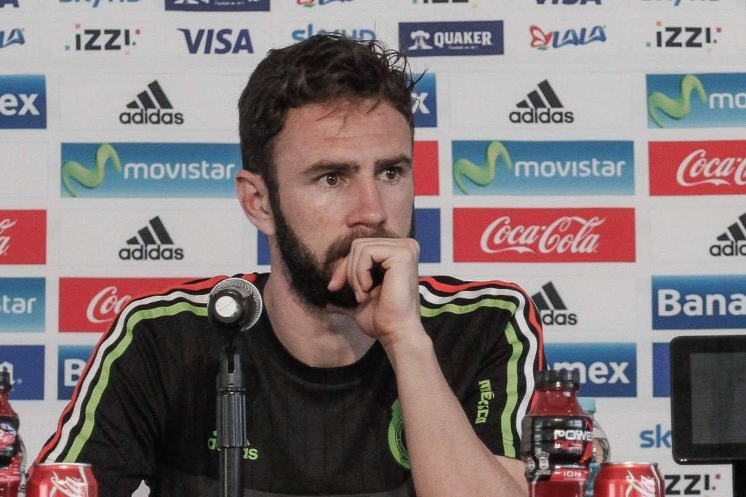 Miguel Layún, lateral derecho del América, denunció la muerte de su tío