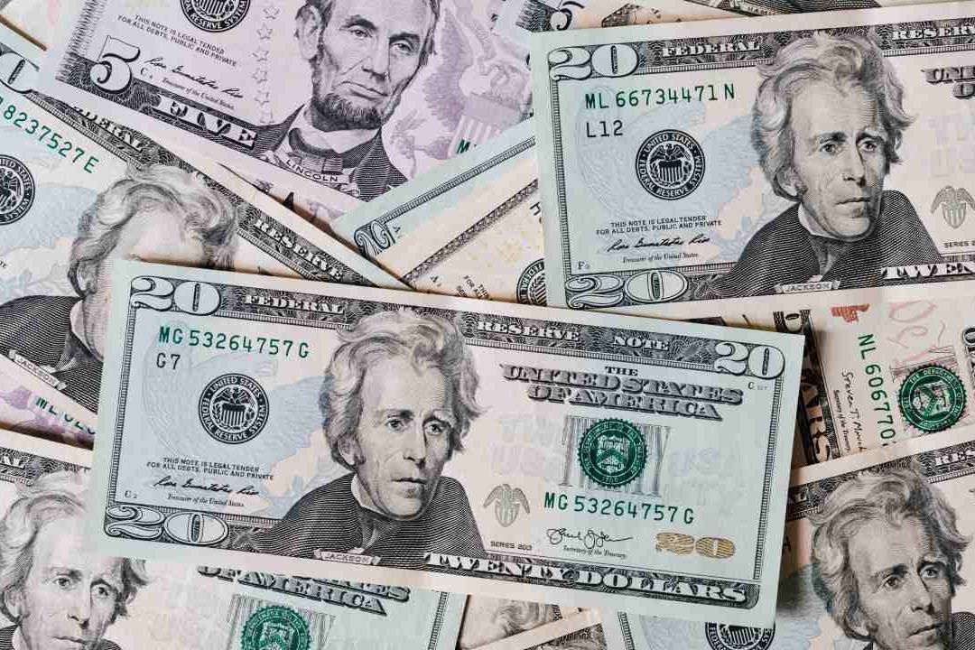 A cómo está el dólar hoy 27 de junio 2023 y el tipo de cambio en México