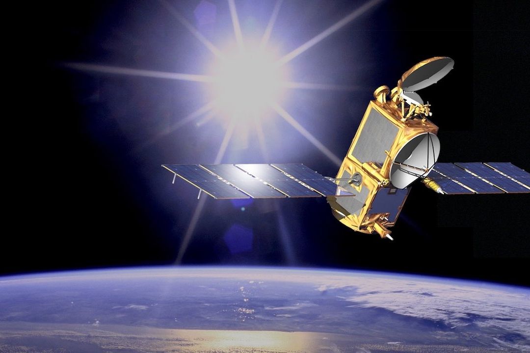 Satélite de la NASA orbita la Tierra