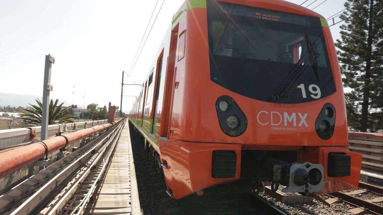 ¿Es Delito Aventarse a las Vías del Metro?