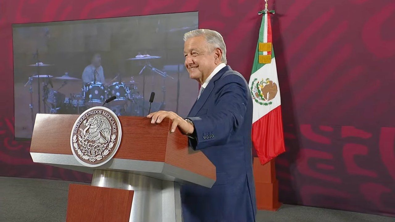 AMLO presentará su top 10 de canciones rifadas a diario en su conferencia