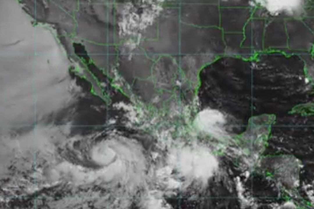 Depresión Tropical 2-E Podría Evolucionar a Tormenta Beatriz en Trayectoria a México