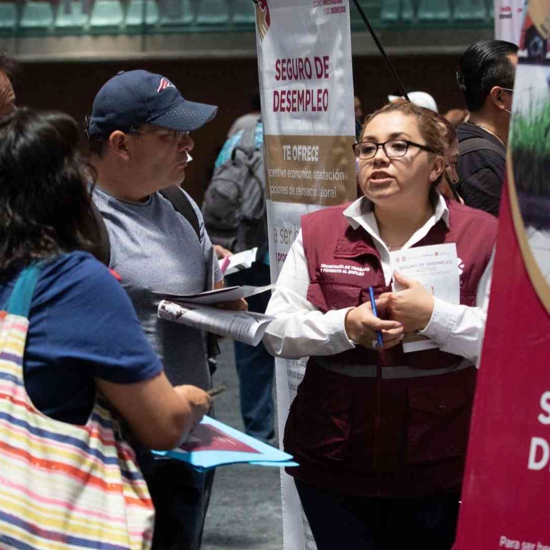 Feria del empleo en Iztacalco, CDMX