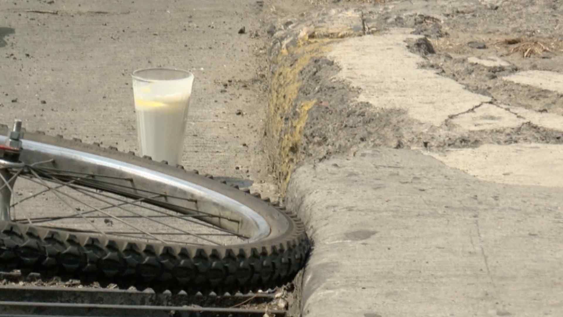 Ciclista de la tercera edad muere atropellado por autobús en Guadalajara