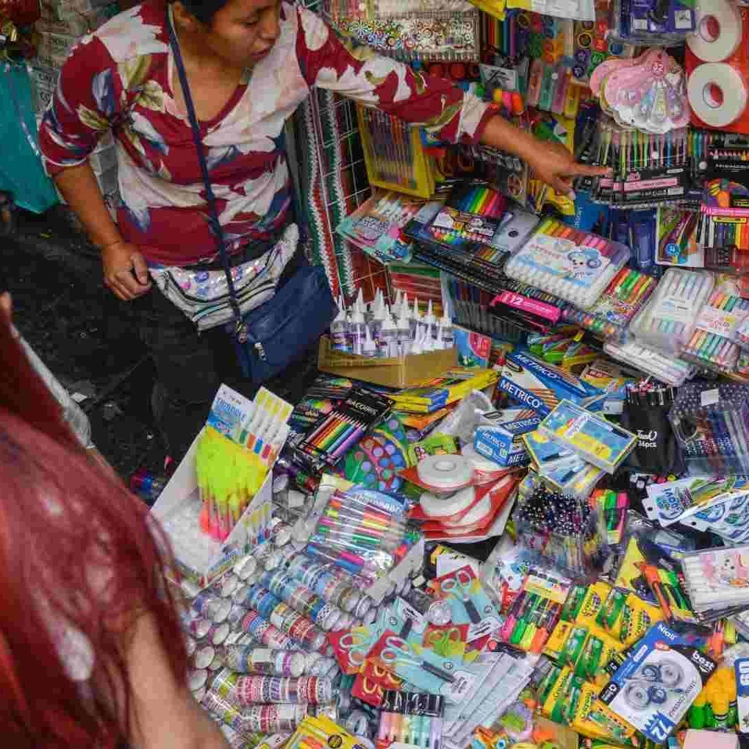 “Mi Beca para Empezar” se otorga a niñas y niños que cursan desde preescolar hasta secundaria